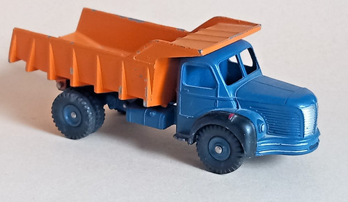 Dinky toys berliet benne - toys,