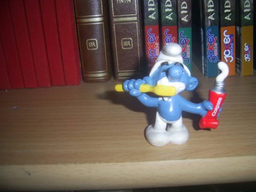 Figurine publicitaire - figurine,