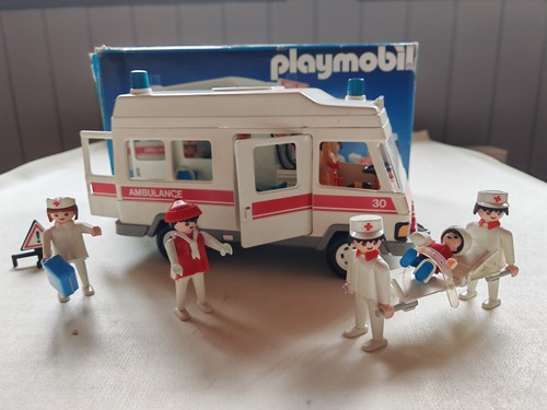 Playmobil vintage ambulance - vintage,
