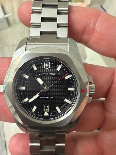 Victorinox x mechanical - victorinox, i.n.o.x.