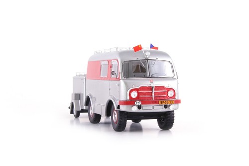 Tatra t805 avec - tatra, remorque