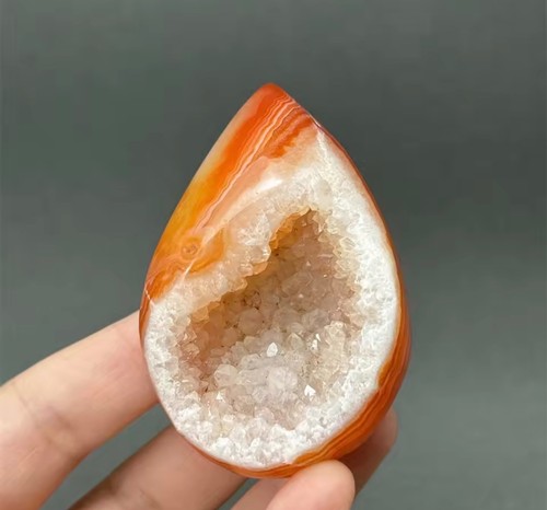 œuf géode cornaline - Œuf,