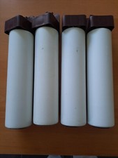 Lot de 4 Pieds pour sommier neuf.