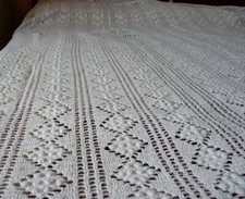 DESSUS DE LIT- JETE DE CANAPE