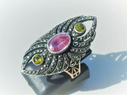 Belle bague ancienne milieu - ancienne,