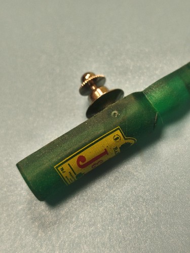Pin vintage b bouteille - pin's, j&b