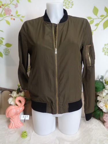Vêtement occasion femme - ,