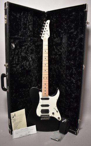 2016 tom anderson guitarworks - 2016,
