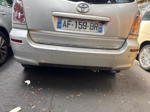 Pare choc arriere toyota - pare,
