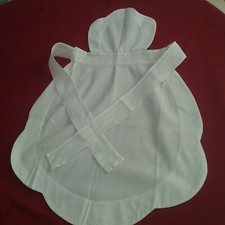 Elégant tablier de soubrette