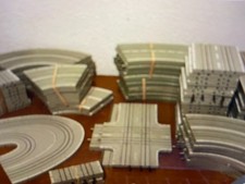 FALLER AMS HO-SLOT CAR, LOT  PISTES POUR CIRCUIT, EN TRÈS BON ÉTAT