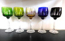 Lot de 5 verres à vin en