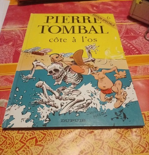 Pierre tombal 6 côte - -t,
