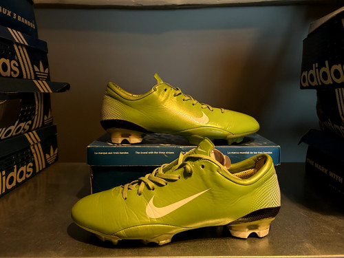 Nike mercurial vapor iii - vapor,