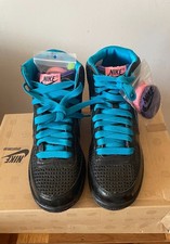 NIKE WMNS TERMINATOR PREMIUM