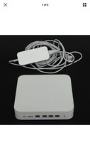 Apple A1354 AirPort Extreme Wi-Fi Base Station w/ Power Adapter
