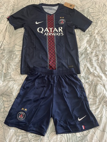 Ensemble psg back - back, to