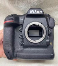 Boîtier Nikon D5 comme neuf 2000 déclenchements + accessoires + garantie