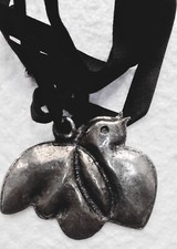  Cacharel  - COLLIER  SAUTOIR