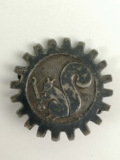 INSIGNE TRAIN SANTÉ - 984/23 CAST - CIE AUTO SANITAIRE - FRAISSE DEMEY ÉCUREUIL