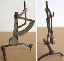 Ancienne balance de voyage