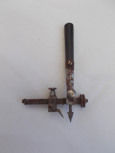 Outil ancien horloger - outil,