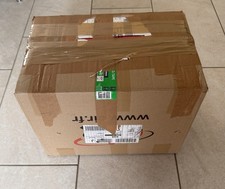 Lot vêtements 5 KG Environ 15