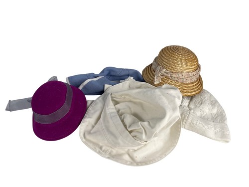 Lot chapeaux vêtements - lot,