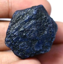 126,00 Ct Saphir Bleu Naturel