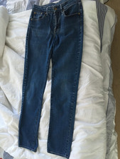 Jean LEVIS 28 demi curve