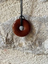 PENDENTIF DONUT ou PI CHINOIS PIERRE DU SOLEIL - minéraux lithothérapie - 3.5 cm