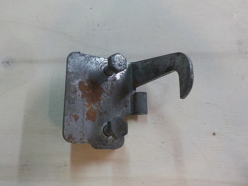 Patte ressorts moteur - patte,