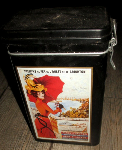 Ancienne boite tôle