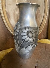 Ancien Vase Art Déco En Étain Repoussé Signature Louis Houzeaux