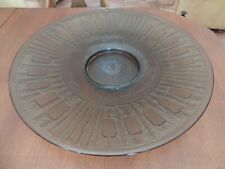 ancienne coupe en verre fumé