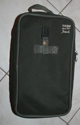 Trousse buzz bar nash - à,
