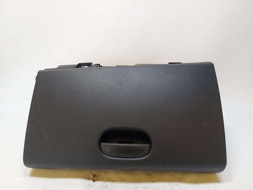 685006291r boîte gants - a,