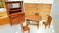 Mobilier ancien pour poupée