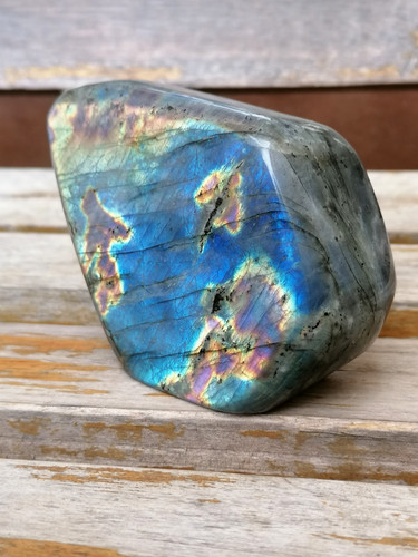 Labradorite naturelle polie