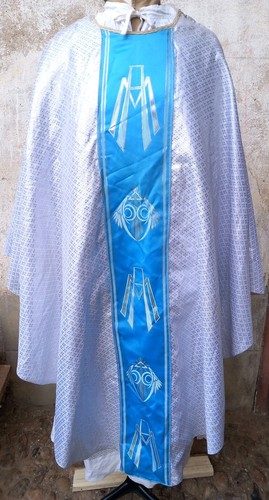 Chasuble prêtre vêtement - prêtre,