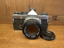 Cla D : Presque Mint Olympus OM-2N Caméra à Film F.Zuiko Auto S 50mm F/1.8 Lens