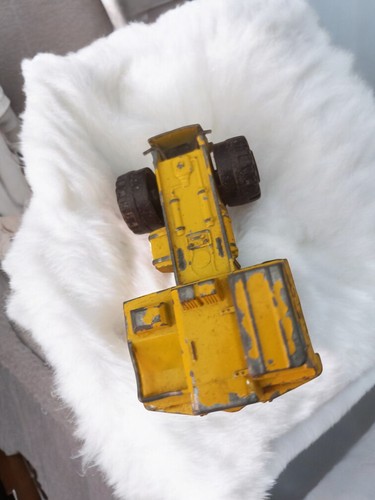 Tracteur miniature ancien