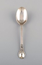 Ancienne cuillère à dessert