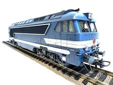 RARE Roco 62902 - Loco Diesel SNCF AIA 68000 ép.III 68034 Rennes en HO état Neuf