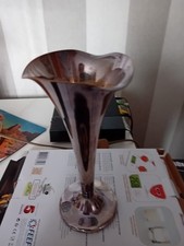 petit vase metal argente de18
