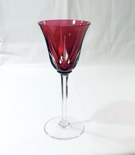 roemer / verre à vin Rhin cristal signé SAINT LOUIS doublé ROUGE modèle CERDAGNE
