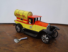 Jouet mécanique vintage en tôle - Paya - Camion Citerne Gas-Oil