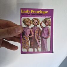 LADY PENELOPE Thunderbirds , sentinelles de l'air flyer mini  catalogue MECCANO
