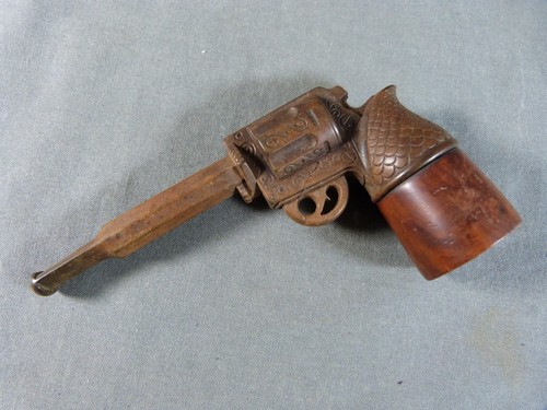 Pipe forme revolver - en,