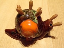 Escargot piques à escargot  céramique vintage ( manque 1 pique )